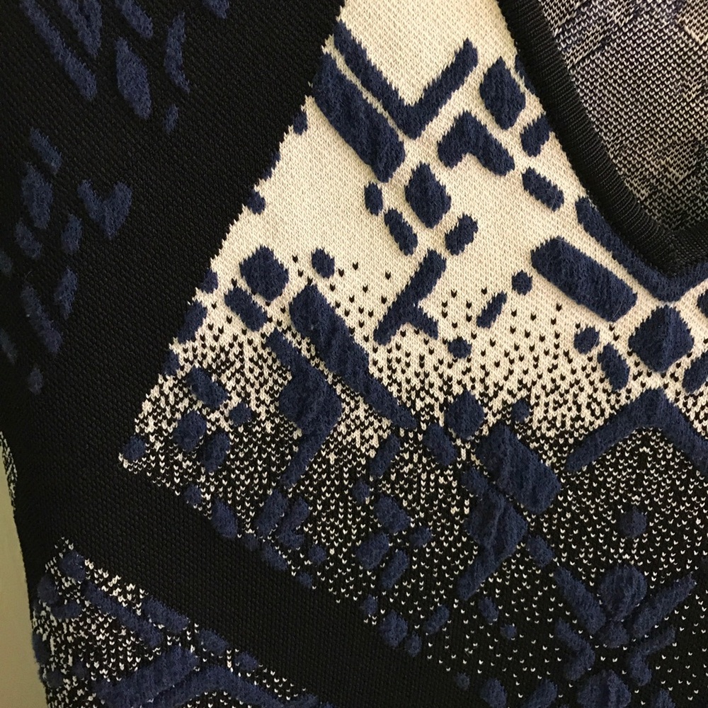 BCBGMAXAZRIA Bandage dress - Picture 3 of 4